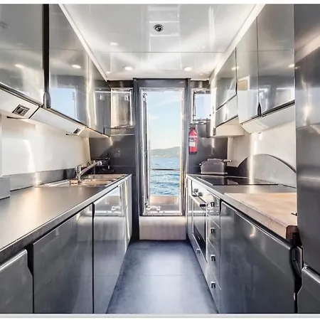 Luxury Yacht Sanlorenzo * Palma di Maiorca